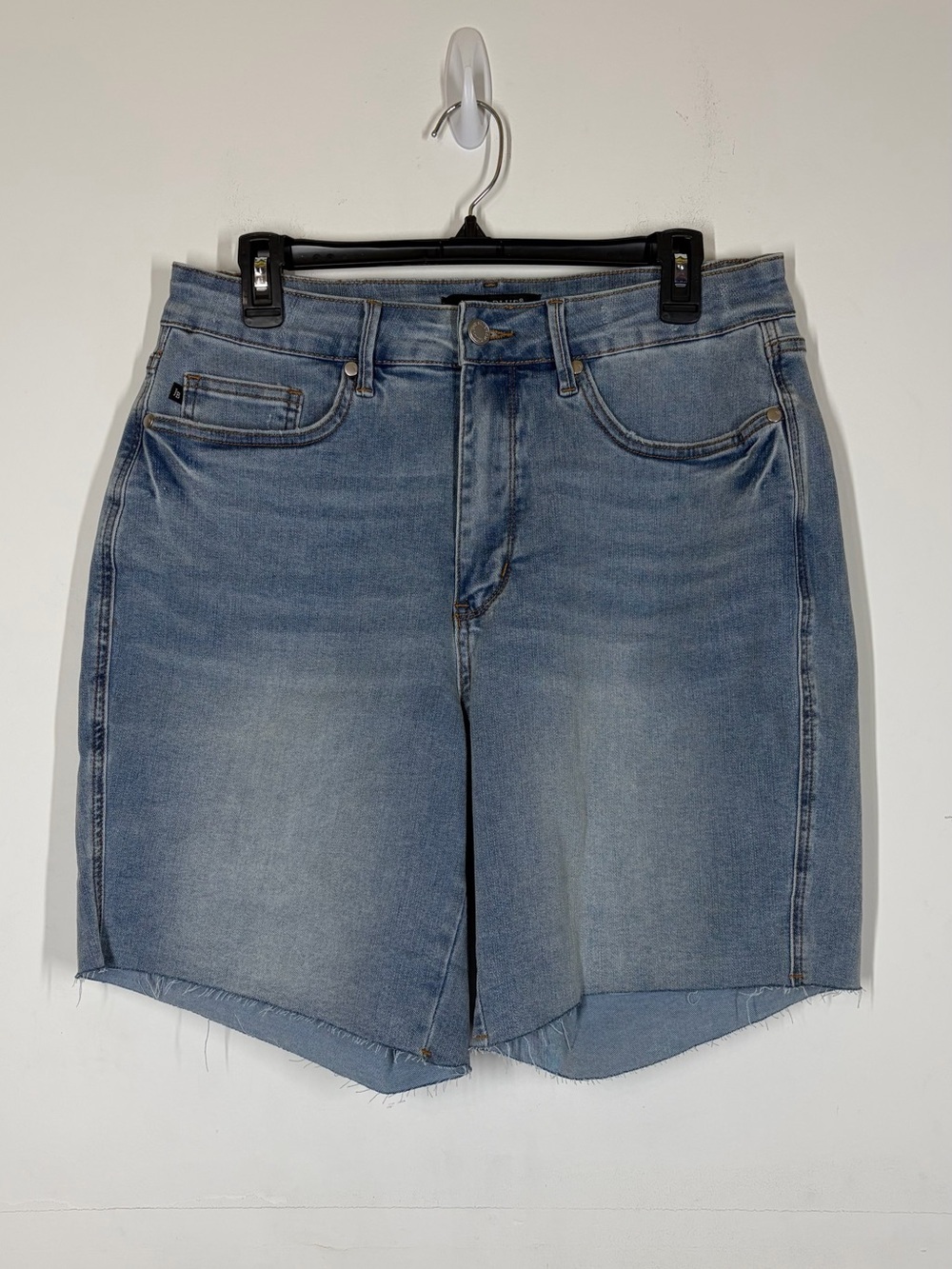 NWOT Judy Blue Jean Shorts Size 1XL